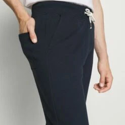 Pier One Hombre Pantalones Deportivos - Dark Blue -Ofertas Pier One Tienda 04e5700440b843a0b923adb3d47659b9