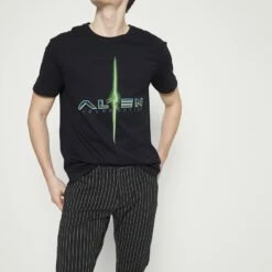 Pier One Hombre Camiseta Estampada - Black -Ofertas Pier One Tienda 05cb0e65d7e14de39144dd67dc672463