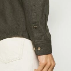 Pier One Hombre Camisa - Mottled Dark Green 13 Pier One Hombre Camisa - Mottled Dark Green -Ofertas Pier One Tienda 07acffea0e7f49919c9813d7010dc6e6