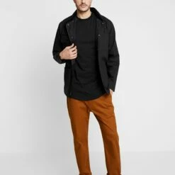 Pier One Hombre Camiseta Básica - Black 8 Pier One Hombre Camiseta Básica - Black -Ofertas Pier One Tienda 0ac8abda86154a699c0d01a4273f4de7