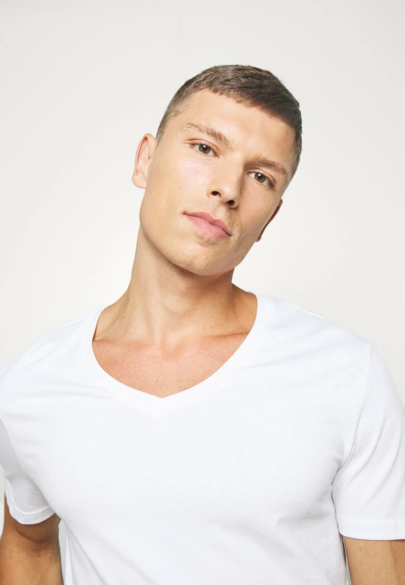 Pier One Hombre 2 PACK - Camiseta Básica - White 6 Pier One Hombre 2 PACK - Camiseta Básica - White - Imagen 4