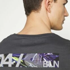 Pier One Hombre Camiseta Estampada - Dark Grey -Ofertas Pier One Tienda 2ff7efdd9f3949f0ac783f41f490f142