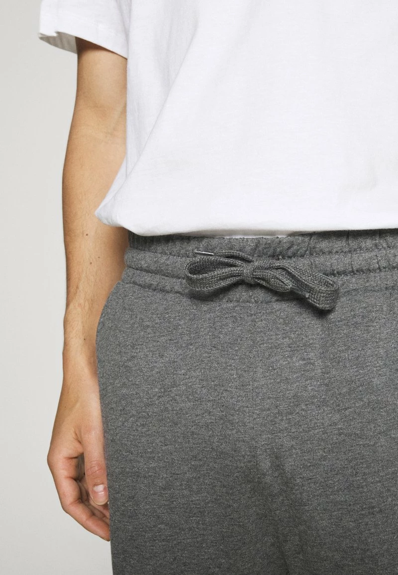 Pier One Hombre LOUNGE STRIPED SHORTS - Pantalón De Pijama - Mottled Dark Grey/mottled Grey 8 Pier One Hombre LOUNGE STRIPED SHORTS - Pantalón De Pijama - Mottled Dark Grey/mottled Grey - Imagen 6