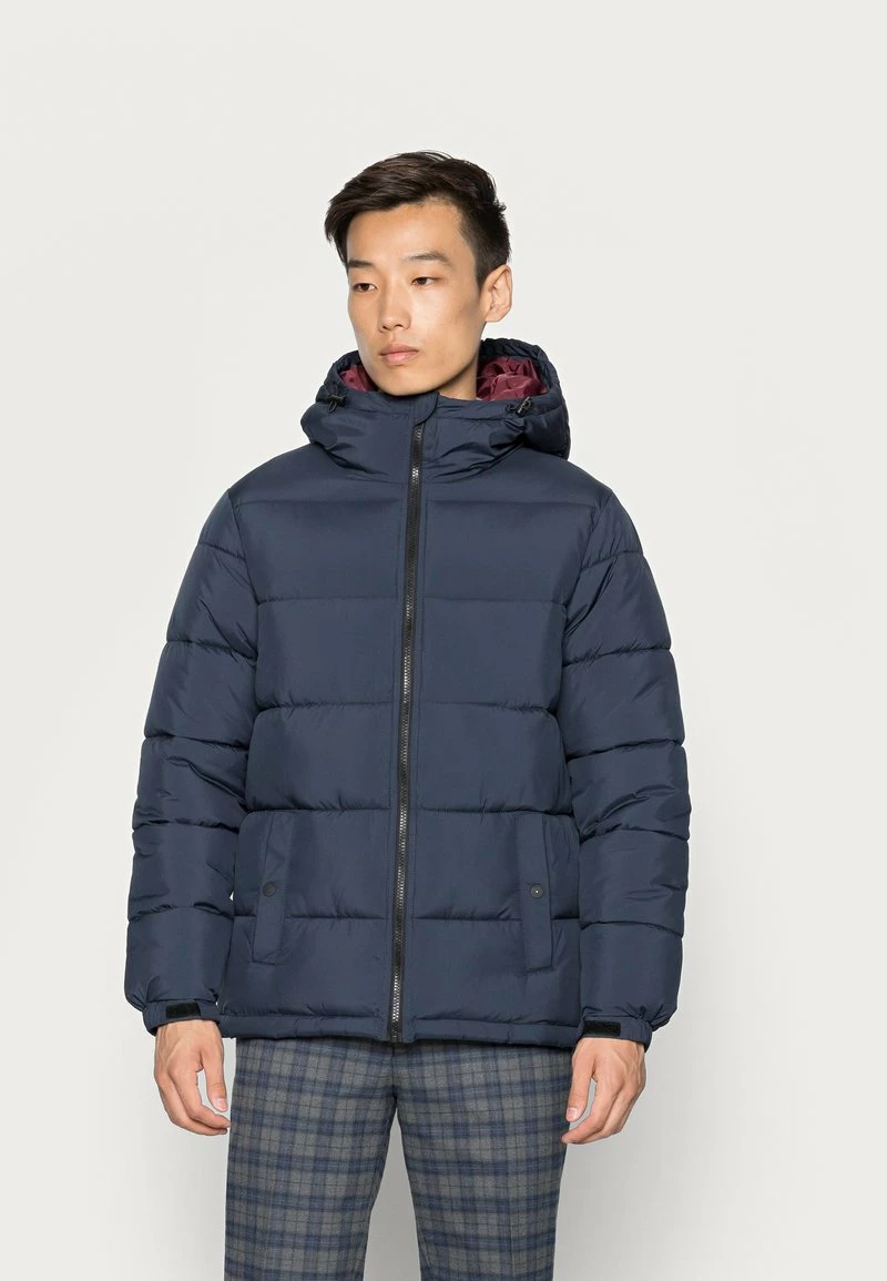 Pier One Hombre BASIC PUFFER JACKET WITH CONTRAST HOOD - Chaqueta De Invierno - Dark Blue/bordeaux 3 Pier One Hombre BASIC PUFFER JACKET WITH CONTRAST HOOD - Chaqueta De Invierno - Dark Blue/bordeaux