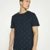 Pier One Hombre Camiseta Estampada - Dark Blue -Ofertas Pier One Tienda 45a13ecdb3e1490dbca2681577527905