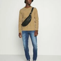 Pier One Vaqueros Slim Fit - Blue Denim, Hombre 8 Pier One Vaqueros Slim Fit - Blue Denim, Hombre -Ofertas Pier One Tienda 724d5fc3fa8246cb89afbd4b8a0fd91e