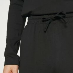 Pier One Hombre Pijama - Black -Ofertas Pier One Tienda 842cc55e81224f6ca06ad94aae25d25c