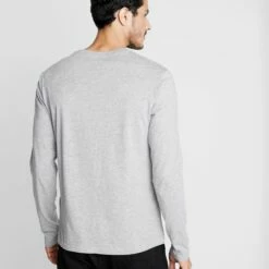 Pier One Hombre Camiseta De Manga Larga - Mottled Grey -Ofertas Pier One Tienda 8478732414c64f0aabb6957d5182c7ca