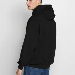 Pier One Hombre WASTE OF TIME HOOD - Jersey Con Capucha - Black 10 Pier One Hombre WASTE OF TIME HOOD - Jersey Con Capucha - Black -Ofertas Pier One Tienda 92c60b407e734164bf37af6a850b60a4