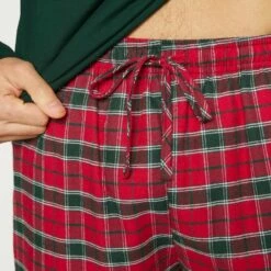 Pier One Hombre Pijama - Dark Green/red -Ofertas Pier One Tienda ac431d47bd594d0fa9f825c68acdf4cf