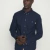Pier One Camisa - Dark Blue, Hombre -Ofertas Pier One Tienda af8bf3d1625a4a6f82a6f025c4dbc0e6