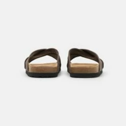 Pier One Unisexo UNISEX - Pantuflas - Brown -Ofertas Pier One Tienda b64bd94841374f58a4a8e2cf13040258