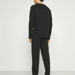 Pier One Hombre Pijama - Black -Ofertas Pier One Tienda b9b8fb88b64649ea840444d93817e424