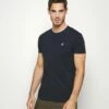 Pier One Camiseta Básica - Dark Blue, Hombre 2 Pier One Camiseta Básica - Dark Blue, Hombre -Ofertas Pier One Tienda f80d03b1f02b4e2697c075fd91348aee